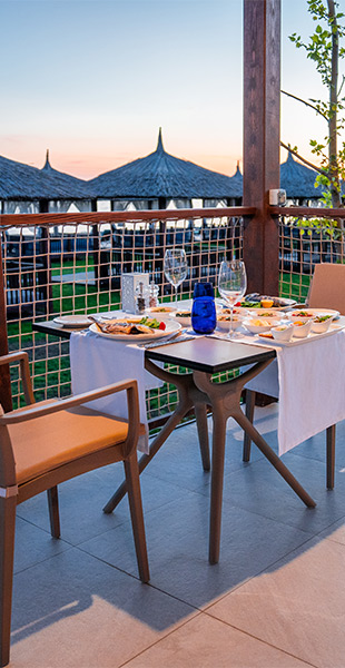 Liberty Fabay Restaurant ve barlar sarpedon balık restaurantı Sağ